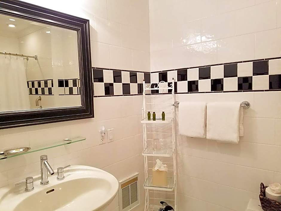 The Copper Beech Inn