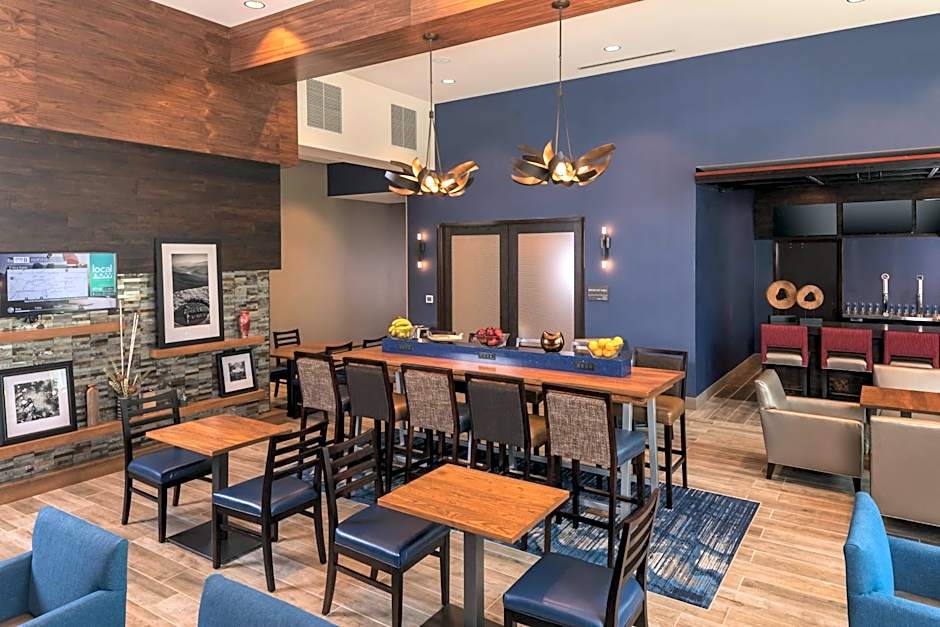 Hampton Inn By Hilton & Suites-Asheville Biltmore Village, NC