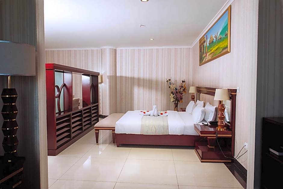 Peacock Hotel