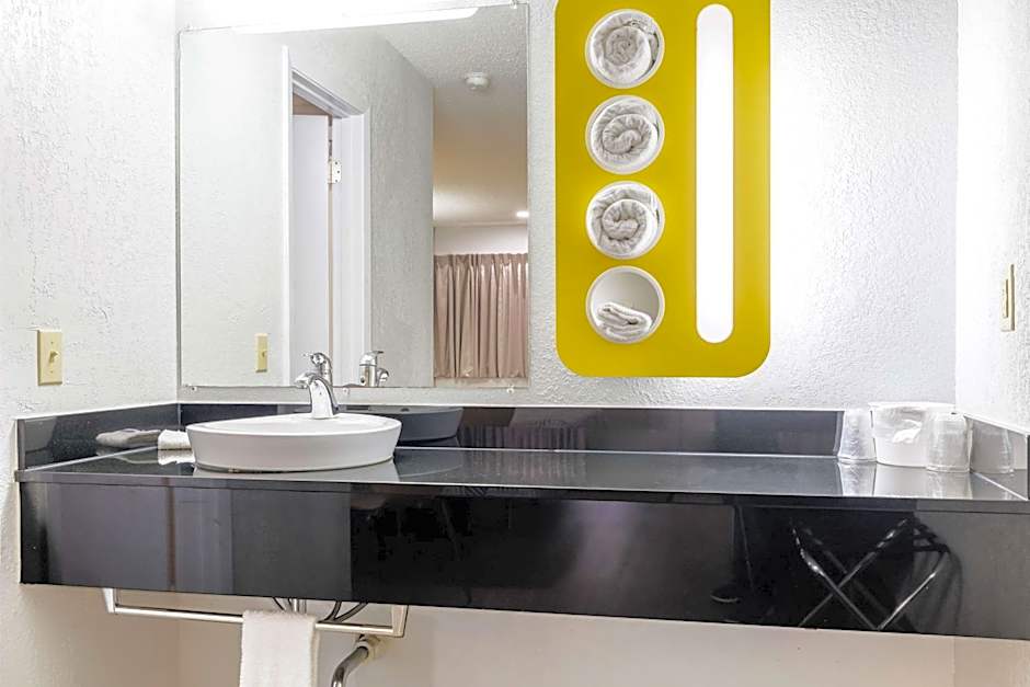 Motel 6 Boerne
