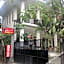 Budget Door Legian Inn