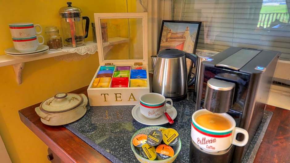 Andavine House - Bed & Breakfast