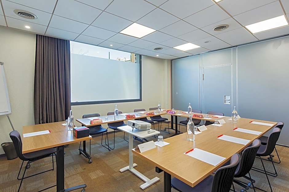 ibis Marseille Timone