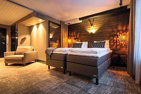 Mystique De Luxe premium with Sauna