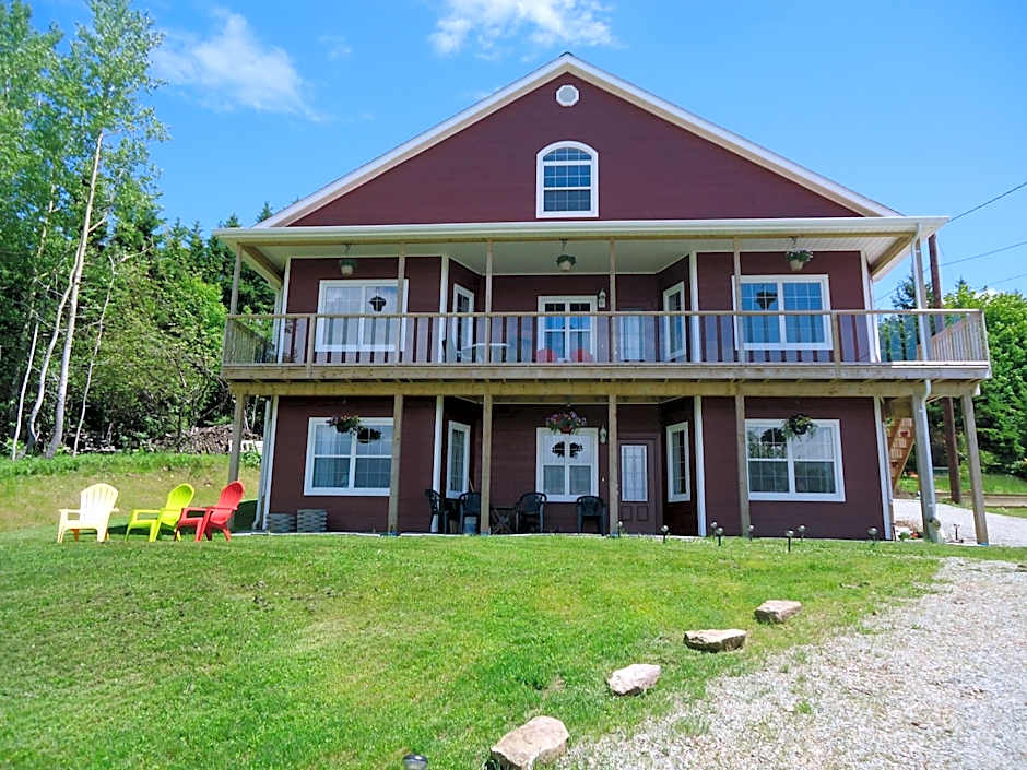 The Fiddle and the Sea Bed and Breakfast