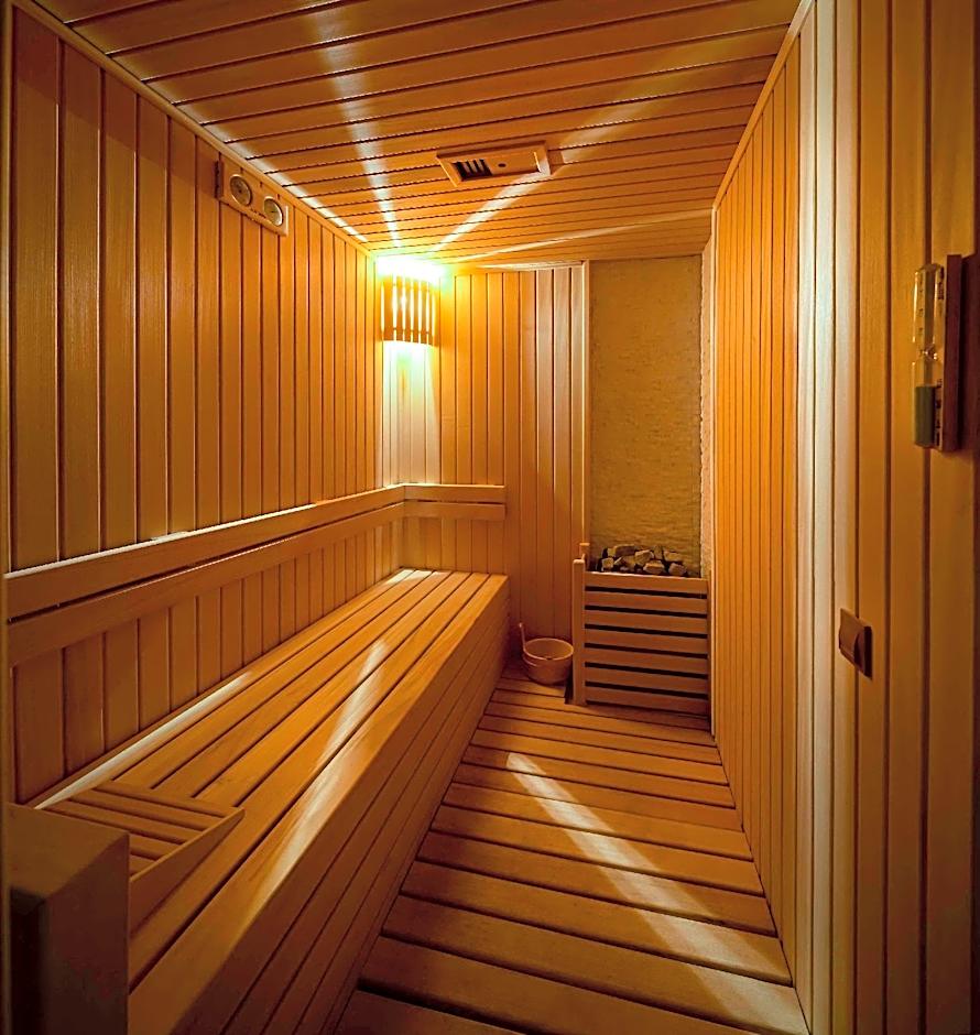 Titanic Port Bakirkoy