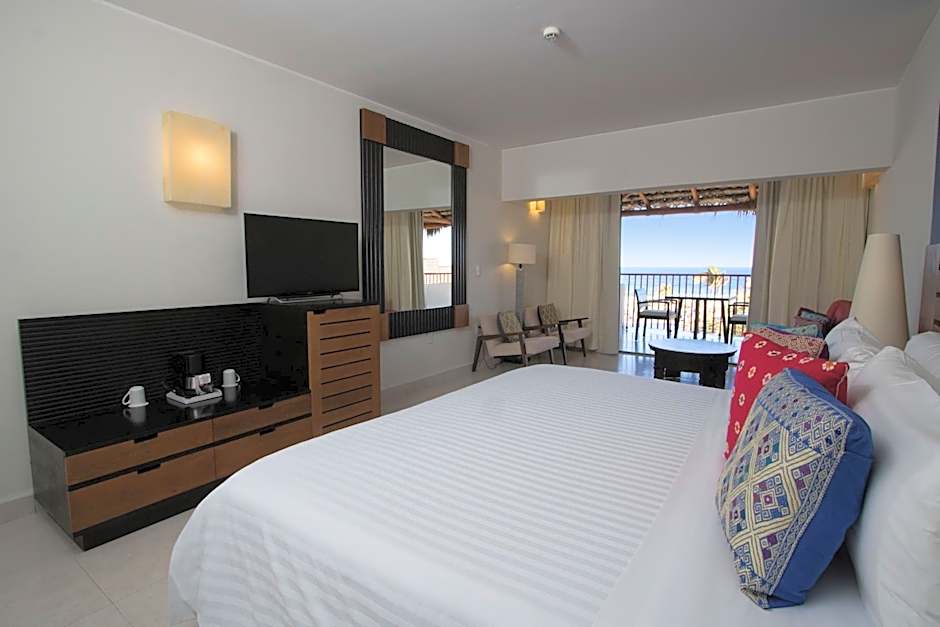Grand Decameron Los Cabos, A Trademark All Inclusive Resort