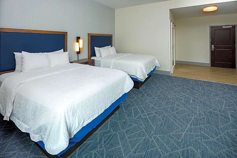 Hampton Inn & Suites Asheville Biltmore Village