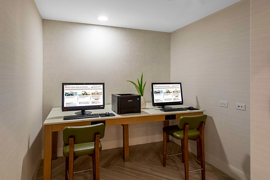 Staybridge Suites Phoenix-Glendale By IHG