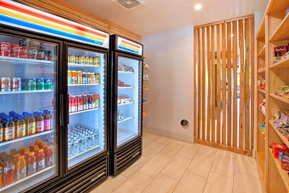 Holiday Inn Express & Suites New Castle By IHG
