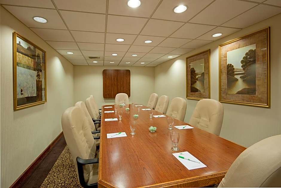 Holiday Inn Portsmouth By IHG