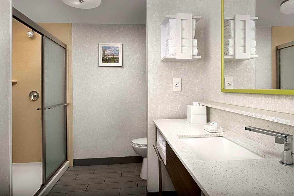 Hampton Inn By Hilton Knoxville-East
