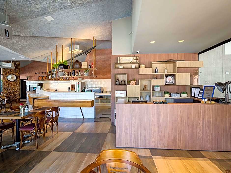 Ibis Vitoria Praia do Canto