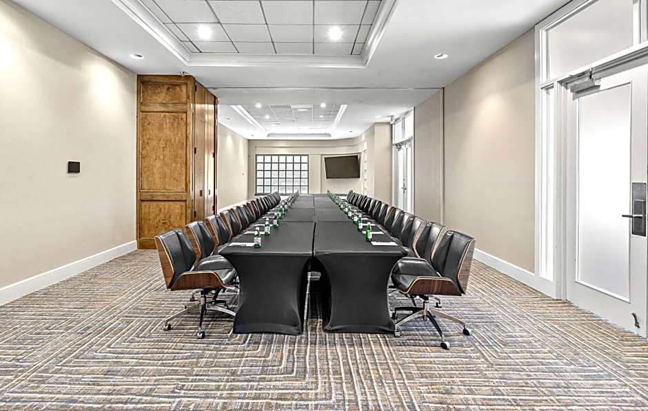 Hilton College Station And Conference Center