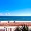 Direct Oceanfront Condo, Daytona Beach, sleeps 6 - with pool
