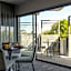 Punthill Essendon Grand Hotel