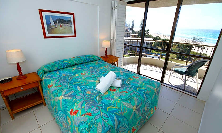 San Simeon Beachfront Apartments Tugun