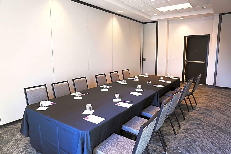 Hyatt Place Austin Airport