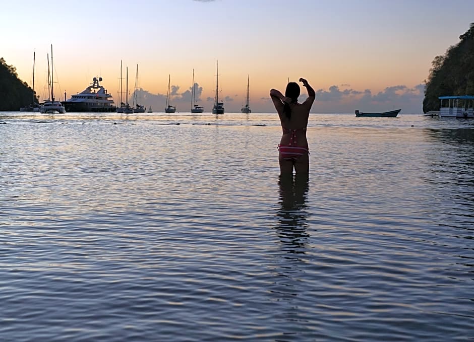 Marigot Beach Club & Dive Resort