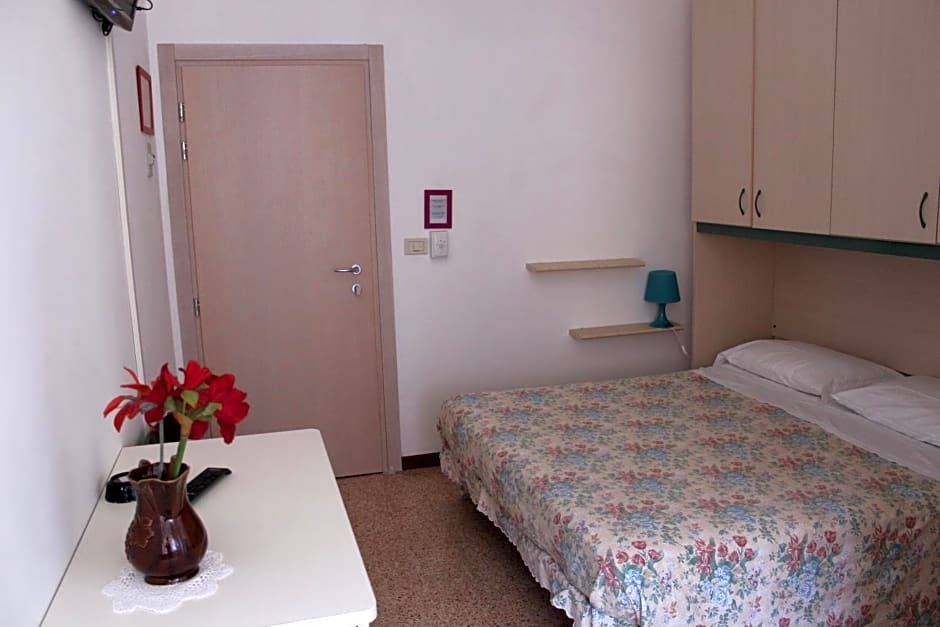 Pensione Fiorella Rimini