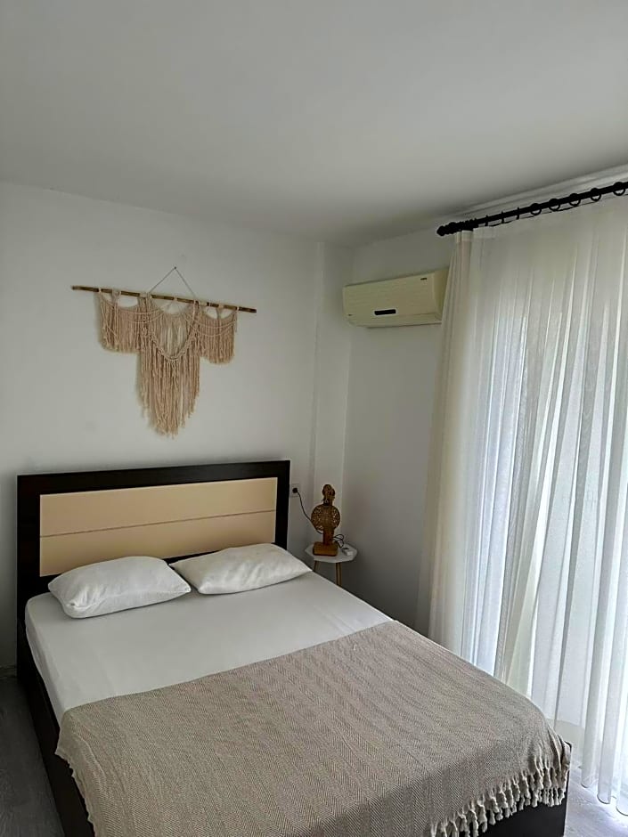 Tepe Hotel
