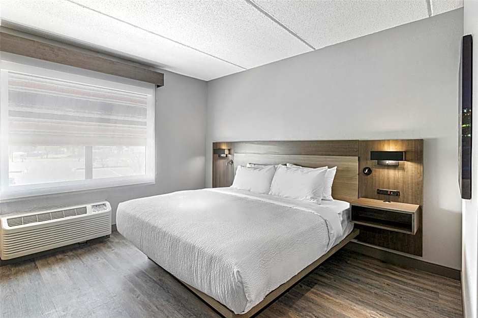 Best Western Plus Savannah Gateway