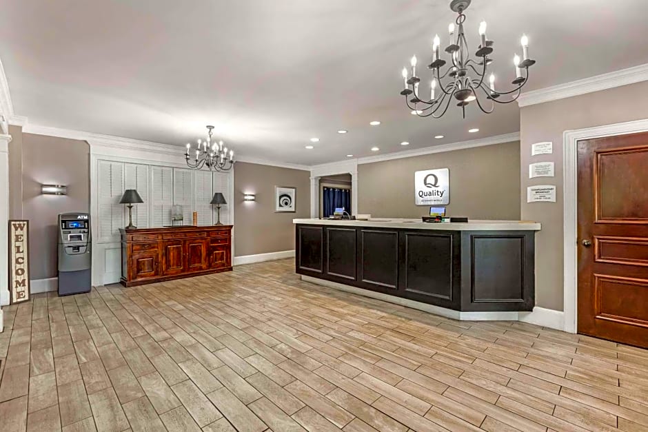 Quality Inn & Suites