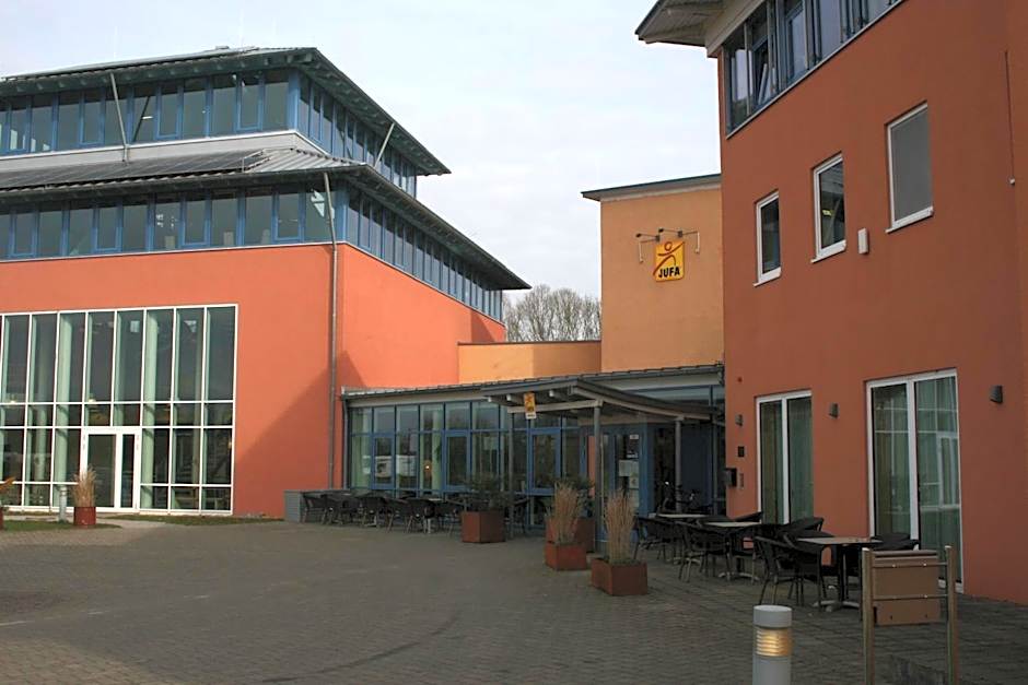 JUFA Hotel im Bruckenkopfpark - Julich