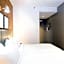 Avior Hotel