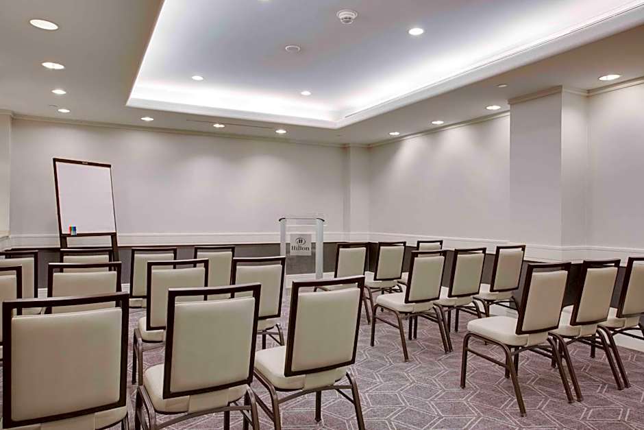 Hilton Newark Airport