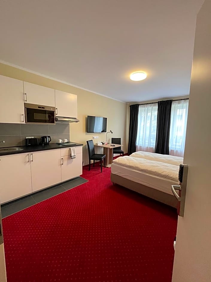 Palm Premium Hotel & Apartments
