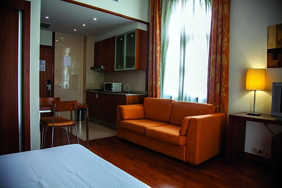 Hotel Apartamentos Geres Ribeiro