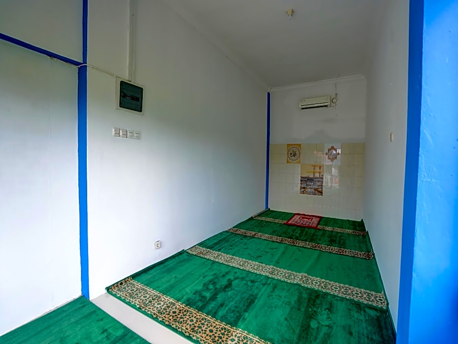 OYO 92907 Miranda Hotel Syariah