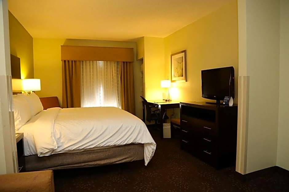 Holiday Inn Express Hotel & Suites Cleveland - Ms By IHG