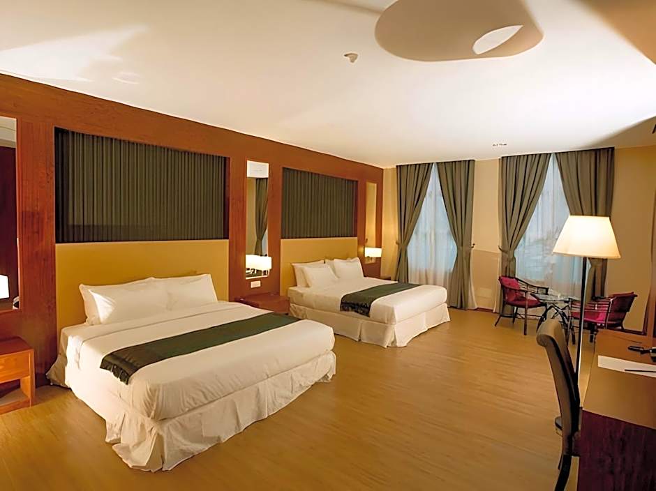 Hotel Pen Mutiara
