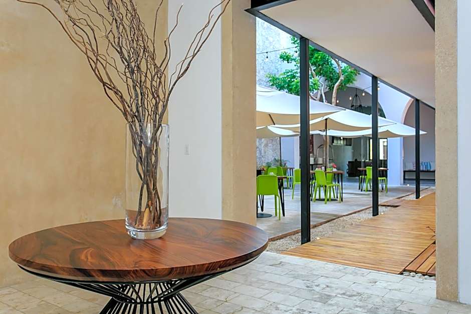Casona 61 by GuruHotel