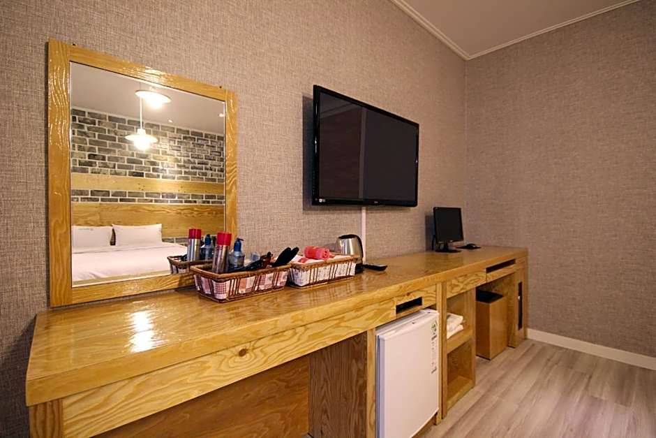 Gimhae Jangyu Check hotel