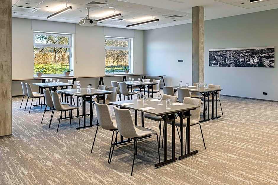 Park Inn by Radisson Vilnius Airport Hotel & Conference Centre