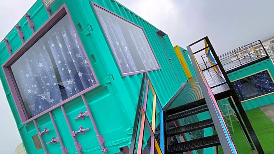 Cameron Highlands Blueberry Earth House