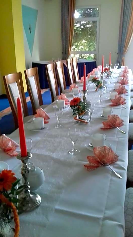 Hotel am Wariner See