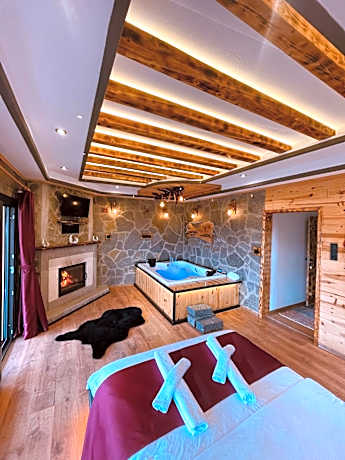 Family Suite with Balcony