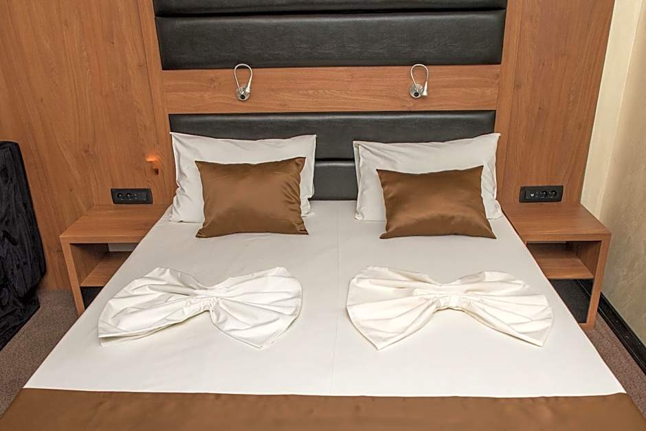 Hotel Crnogorska Kuca