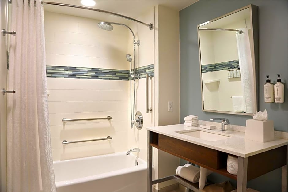 Even Hotels Alpharetta - Avalon Area By IHG
