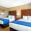 Comfort Inn & Suites Milford / Cooperstown