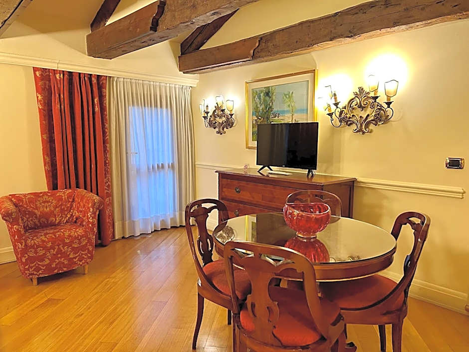 All Suites Torre Dell Orologio