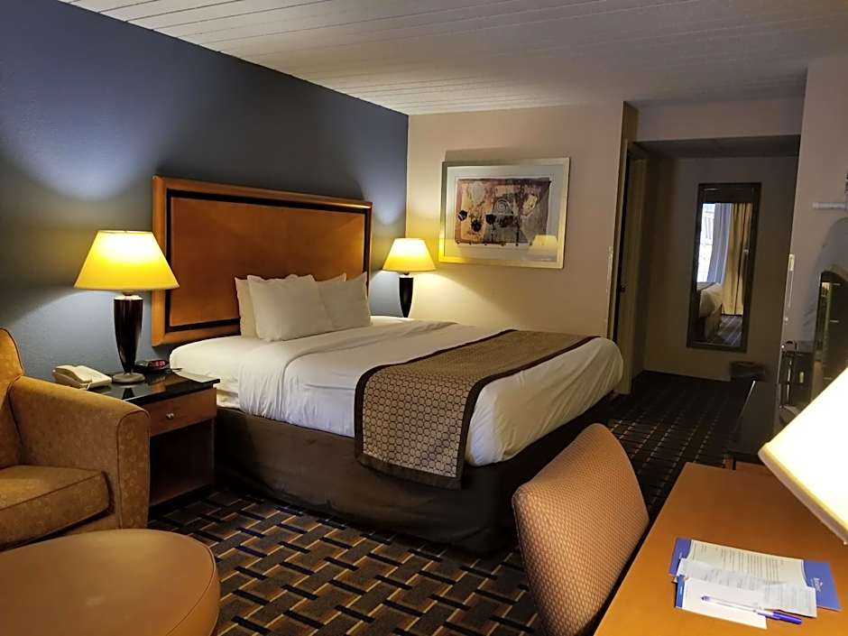 Baymont by Wyndham Knoxville I-75