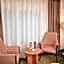 Silk Road Hotel