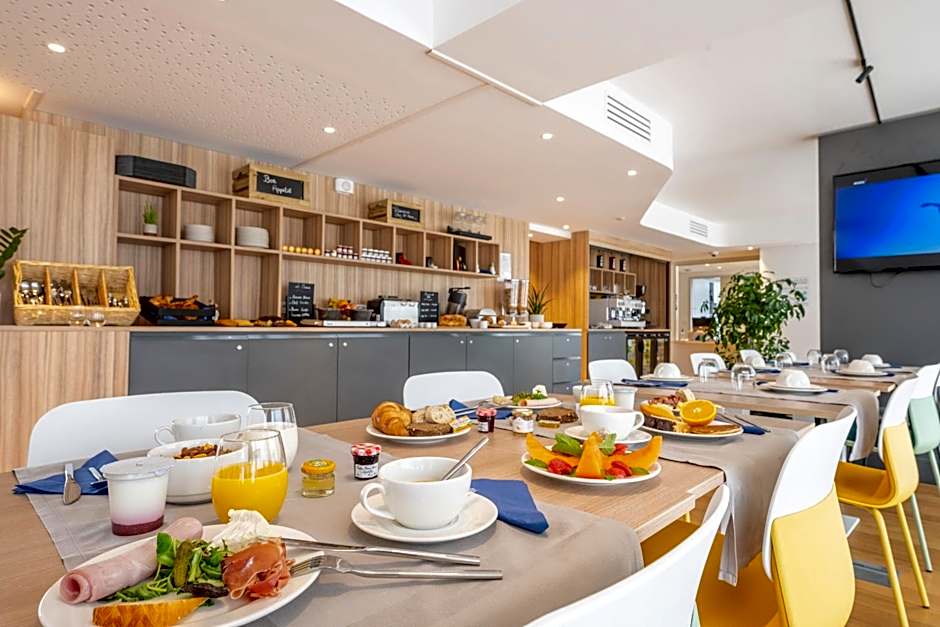 ATHOME RESIDENCE ET SPA