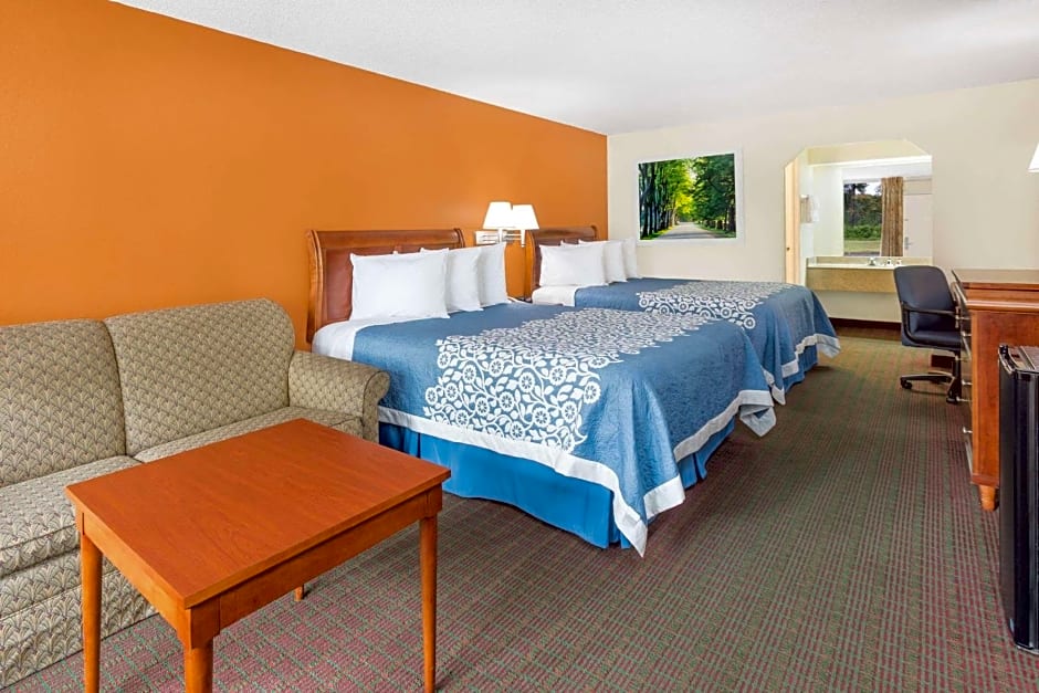 Days Inn by Wyndham Orangeburg South