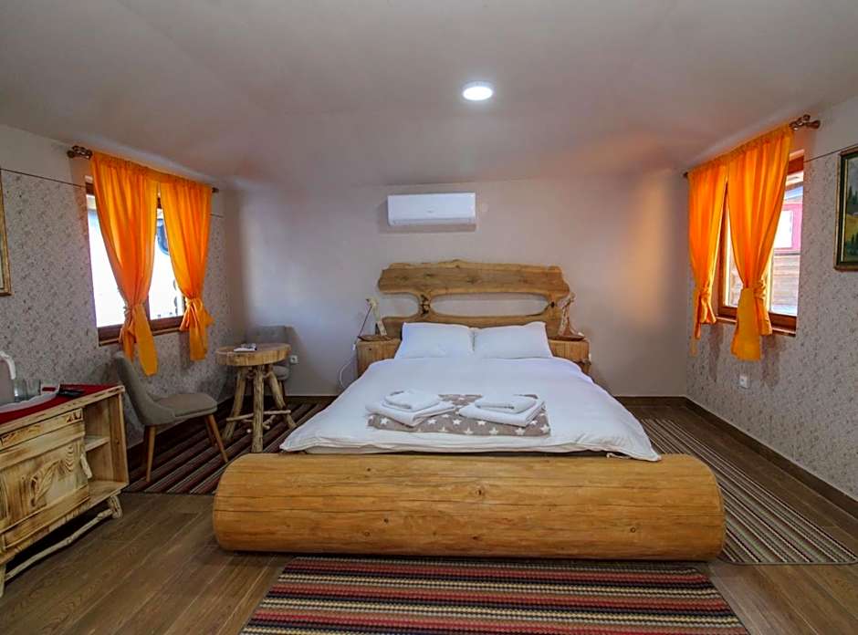 Ethno Village Dolina Mira